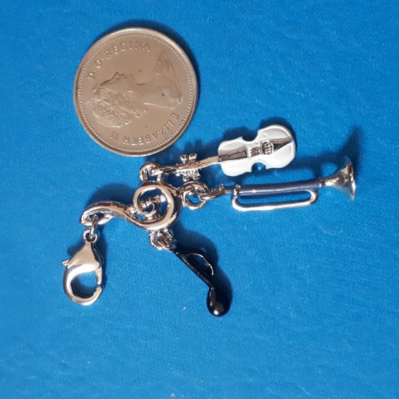 Charms or pendant. - Picture 7 of 7